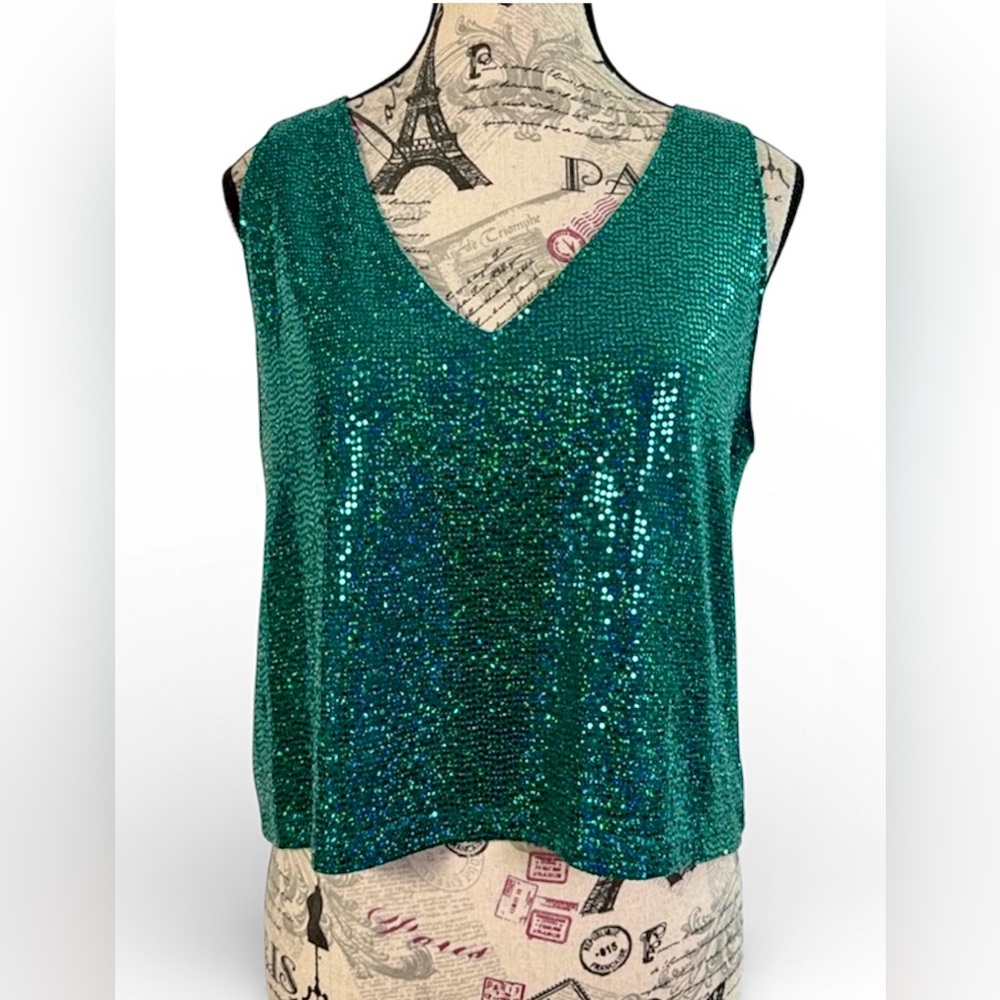If She Loves Emerald Disco Green Sequin V-Neck Crop Top Size L- USA